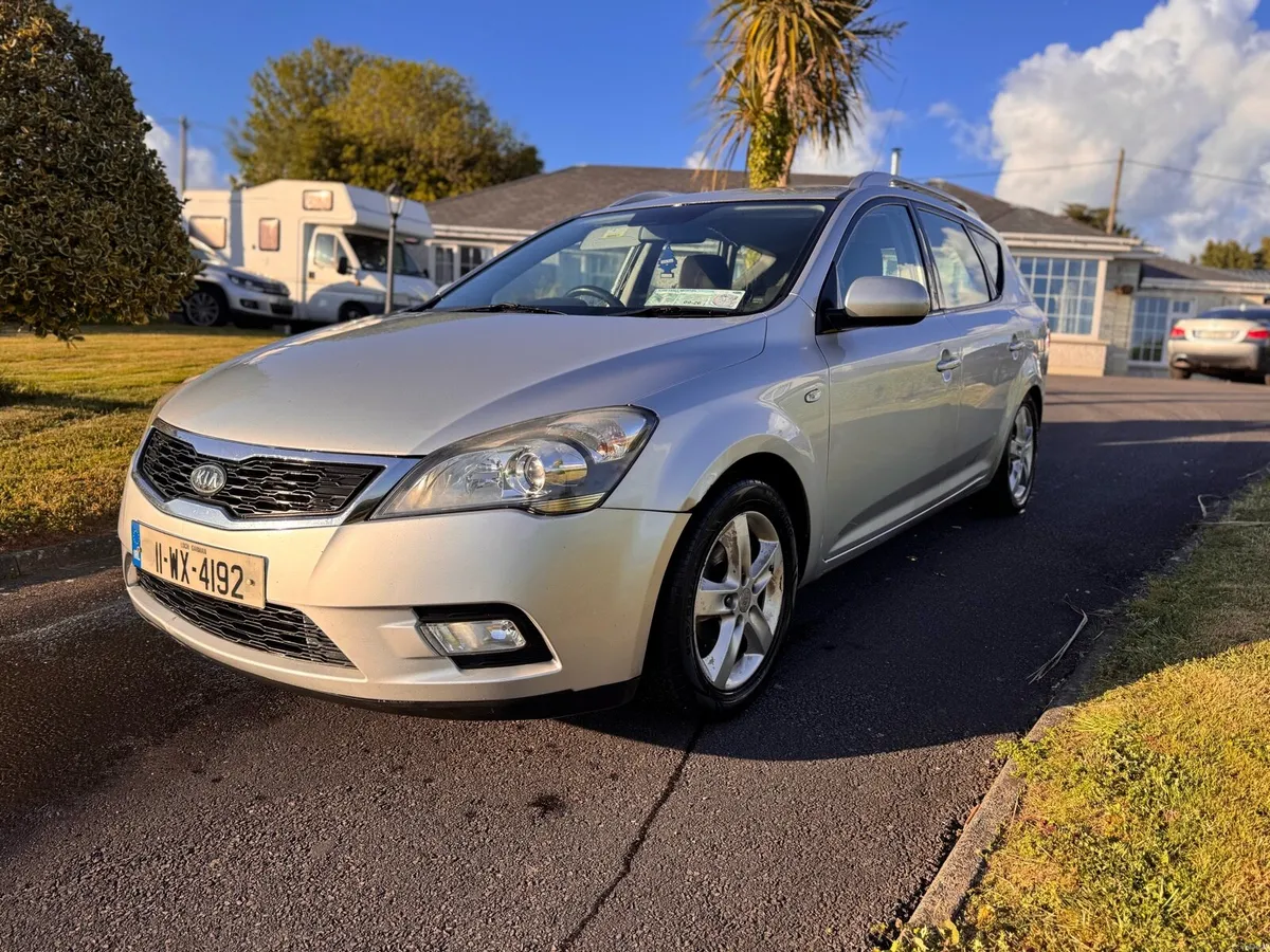 Kia ceed estate - Image 1