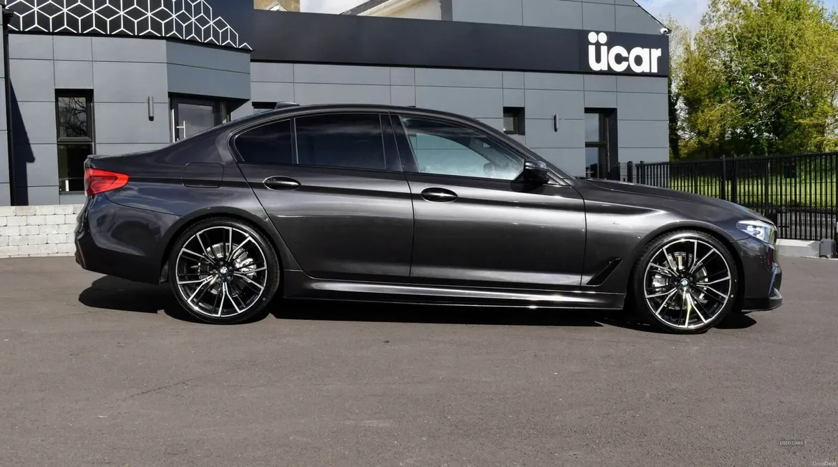BMW 5-Series 2.0 520d M Sport Auto 4dr - Image 4