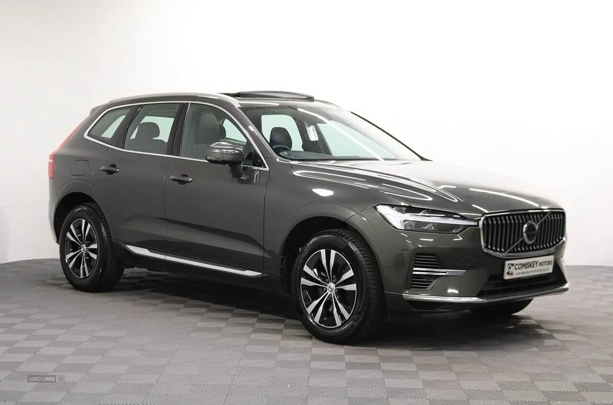 Volvo XC60 h T6 Inscription Expression - Image 1