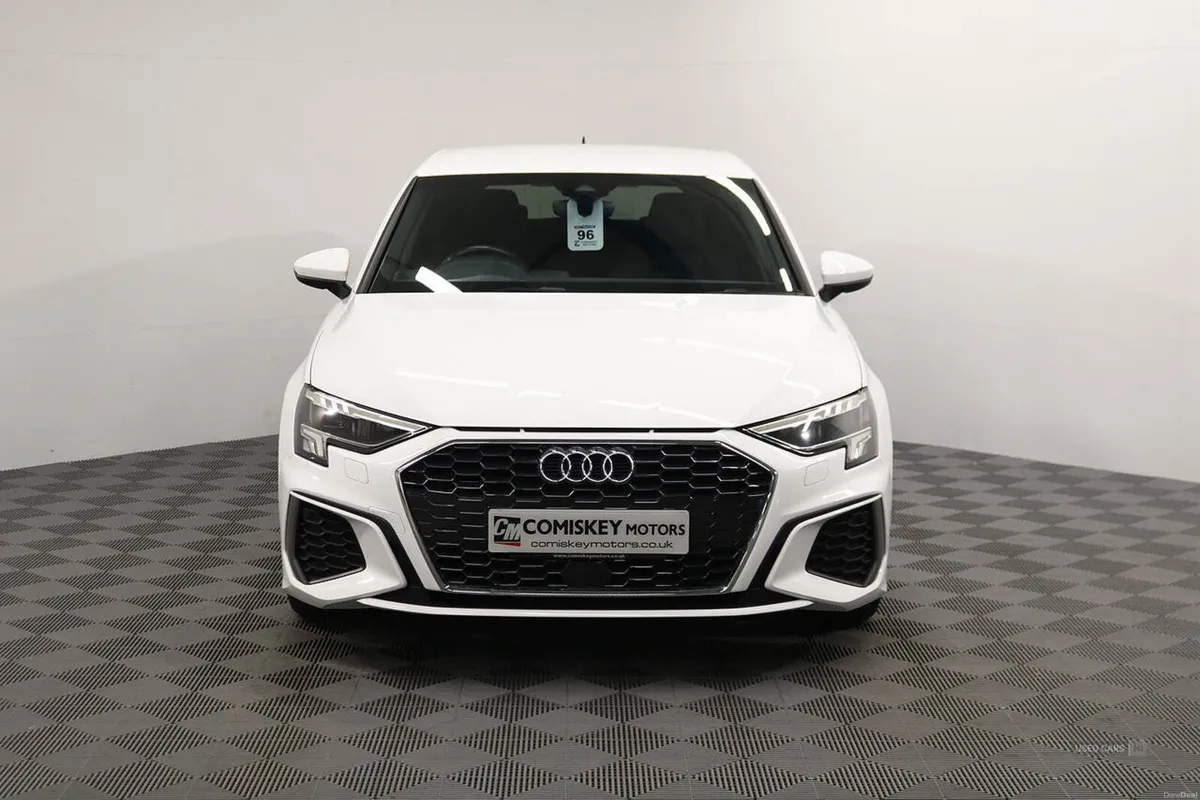 Audi A3 TFSI S line - Image 2