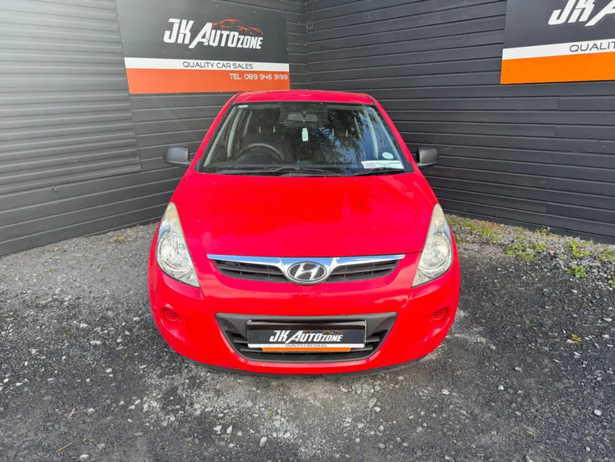 Hyundai i20 COMFORT 76BHP 5DR - Image 2