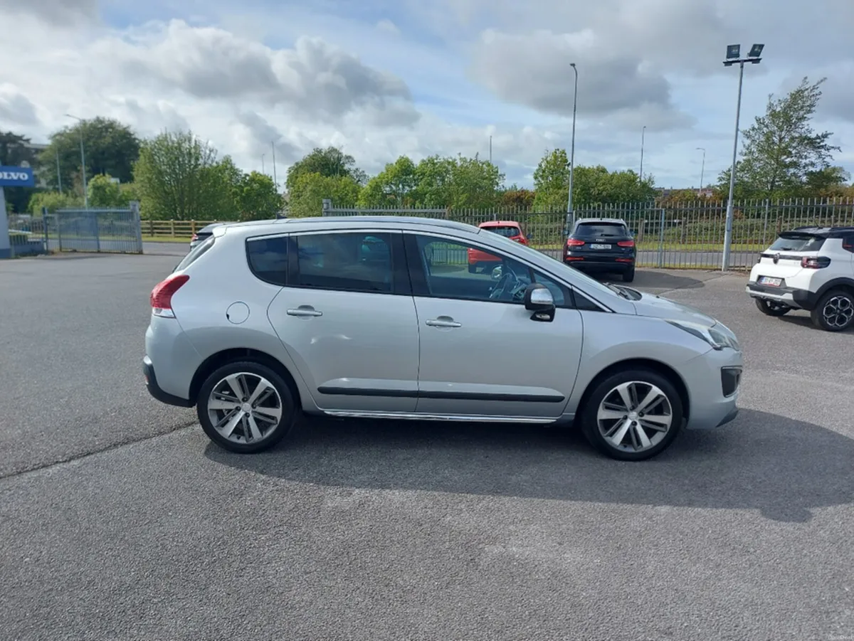 Peugeot 3008 1.6 E-HDI ALLURE EGC 115BHP 5DR AUTO - Image 4