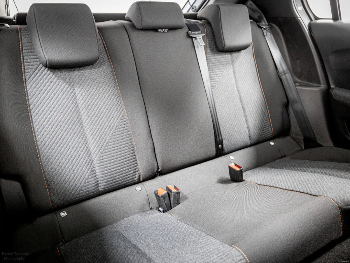 Peugeot 208 Style 1.2 Petrol 100HP - Image 4