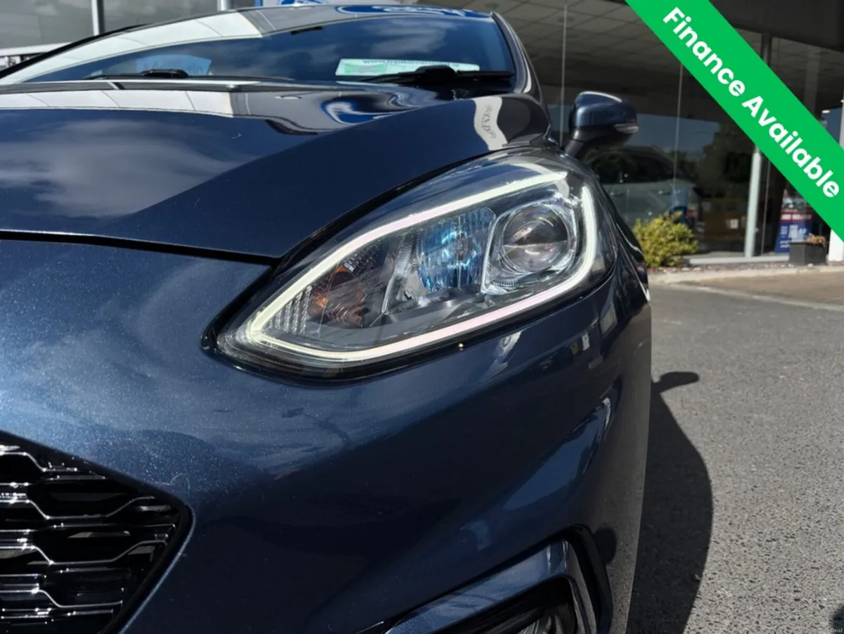 Ford Fiesta 1.0 ST-LINE EDITN 100PS TITANIUM ECOBS - Image 4