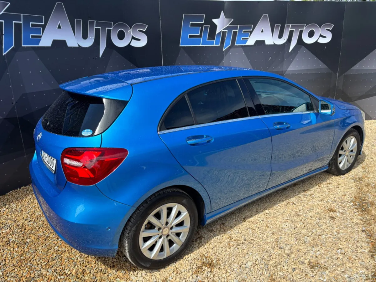 Mercedes-Benz A-Class A180 Urban Sport Automatic 1 - Image 4
