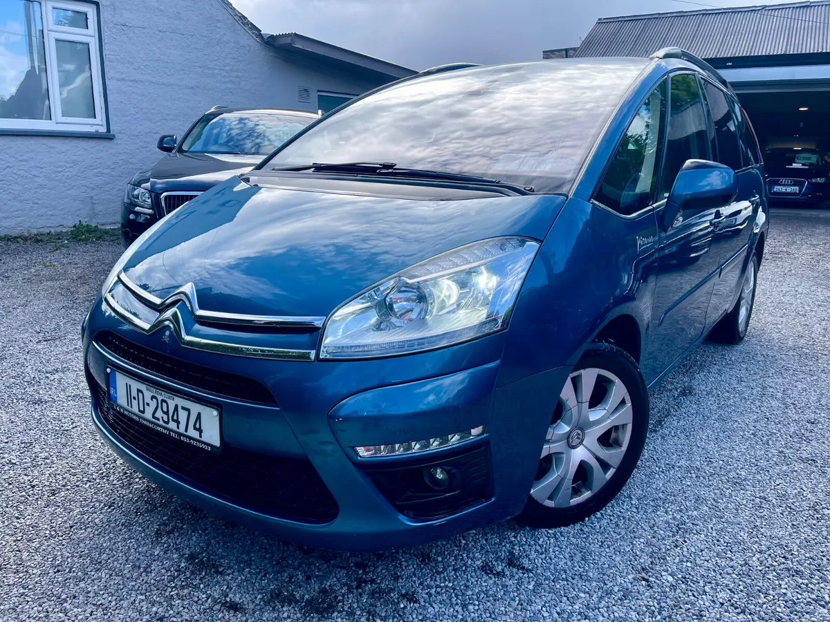 11 Citroen C4 Grand Picasso VTR+ 1.6 HDI - Image 1