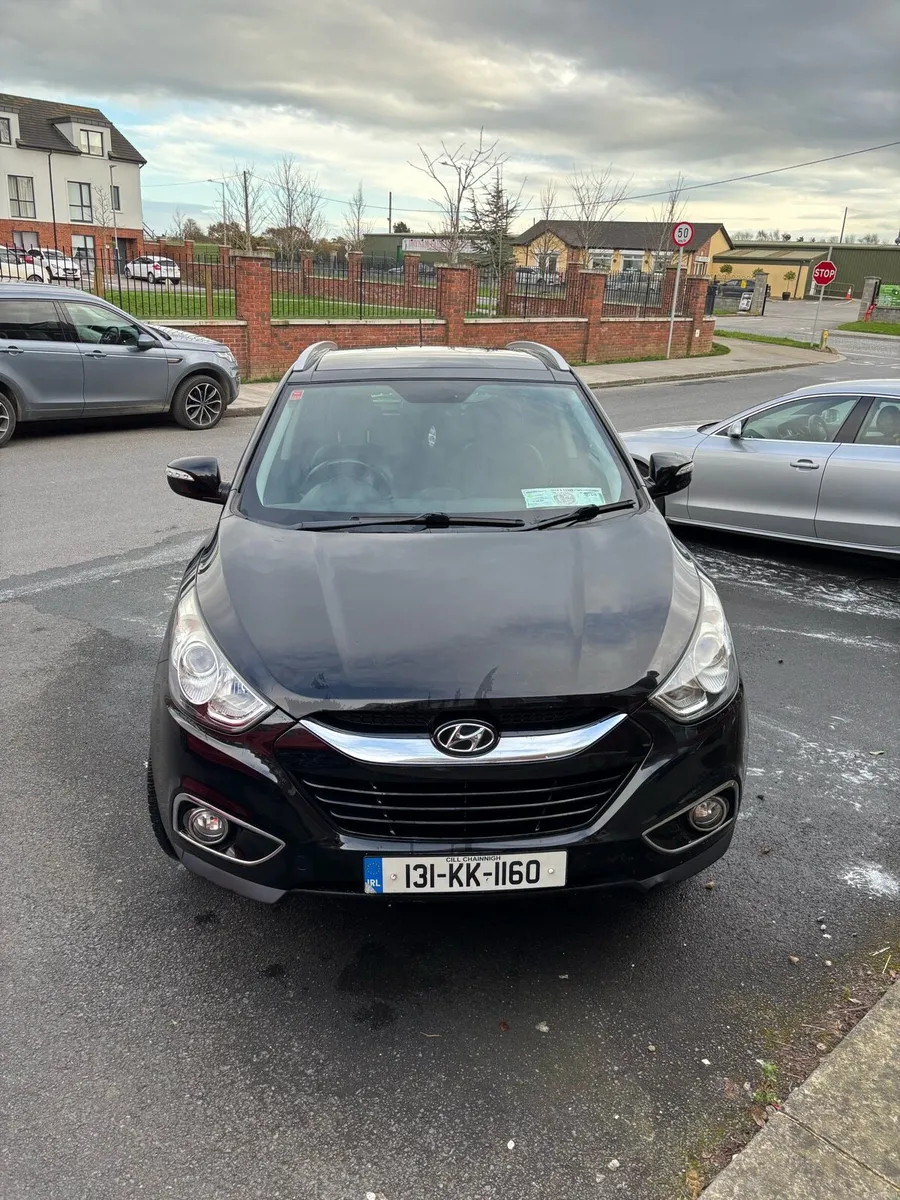 Hyundai ix35 1.7CRDI JUST SERVICED - Image 2