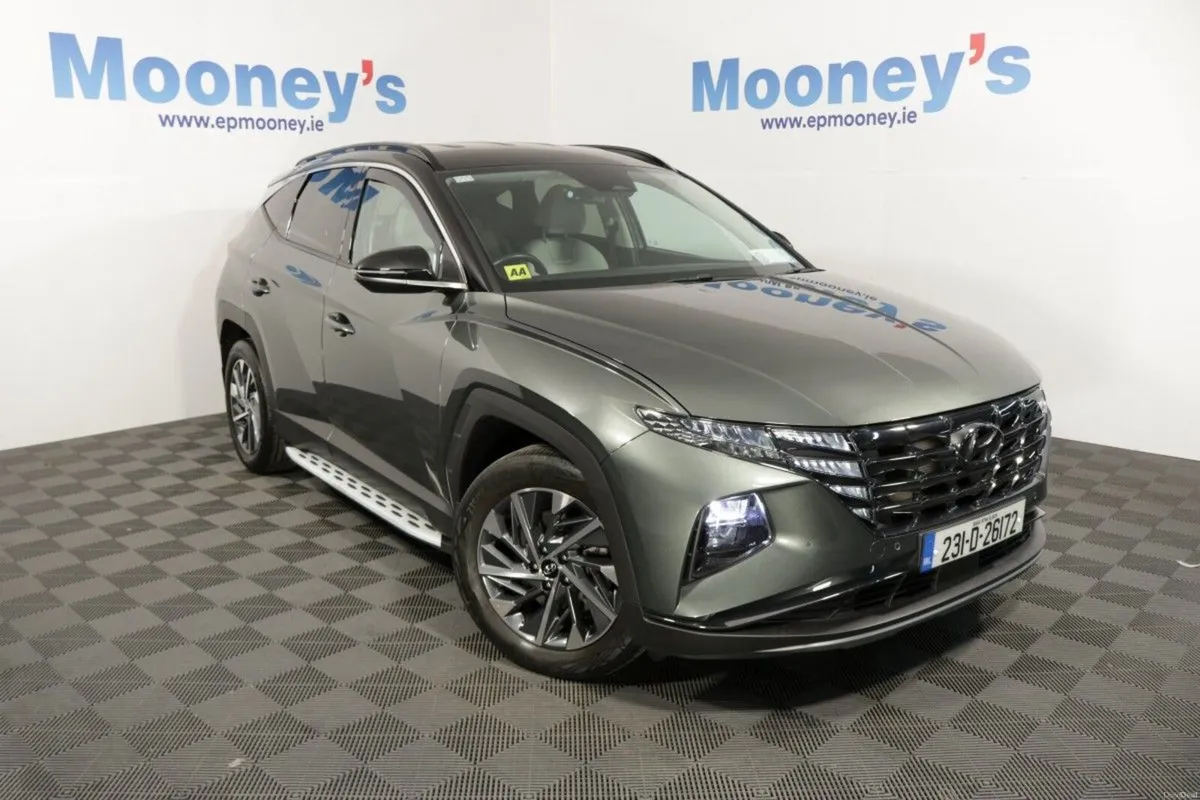 Hyundai Tucson EXECUTIVE PLUS 1.6L DIESEL SUV - Image 1