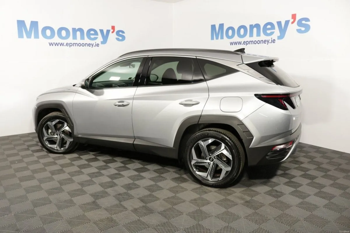 Hyundai Tucson PLUG IN HYBRID EXEC PLUS 4WD 1.6L P - Image 3