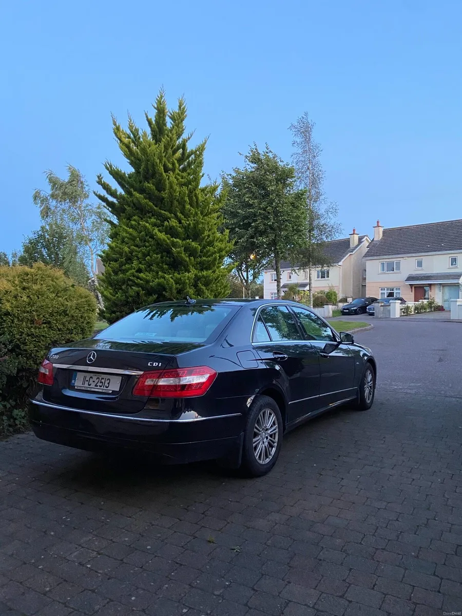 E200 Elegance; most comfortable suspension version - Image 2