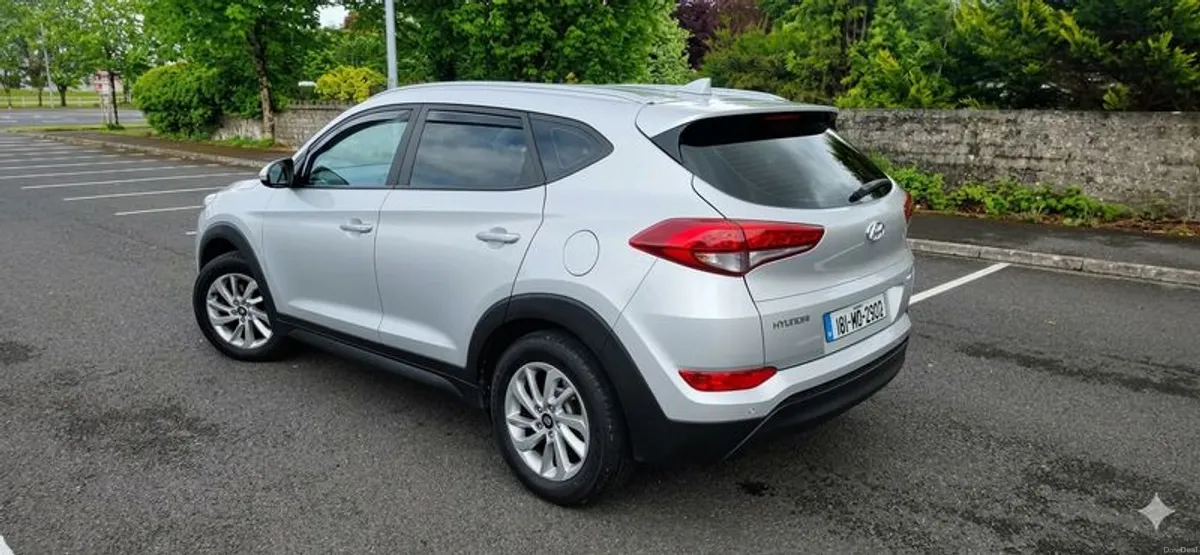 2018 Hyundai Tucson 1.7 SE NAV 116PS - Image 3