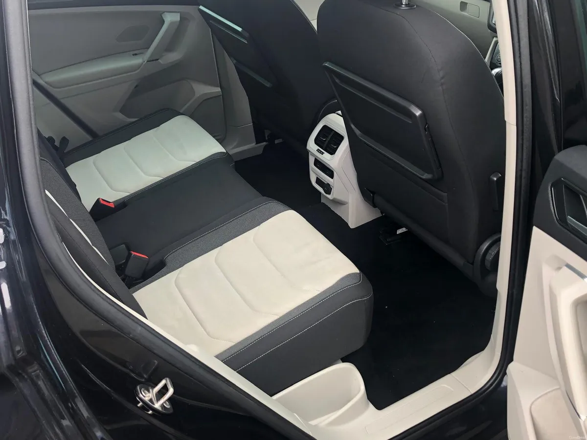 Volkswagen Tiguan 2017 - Image 6