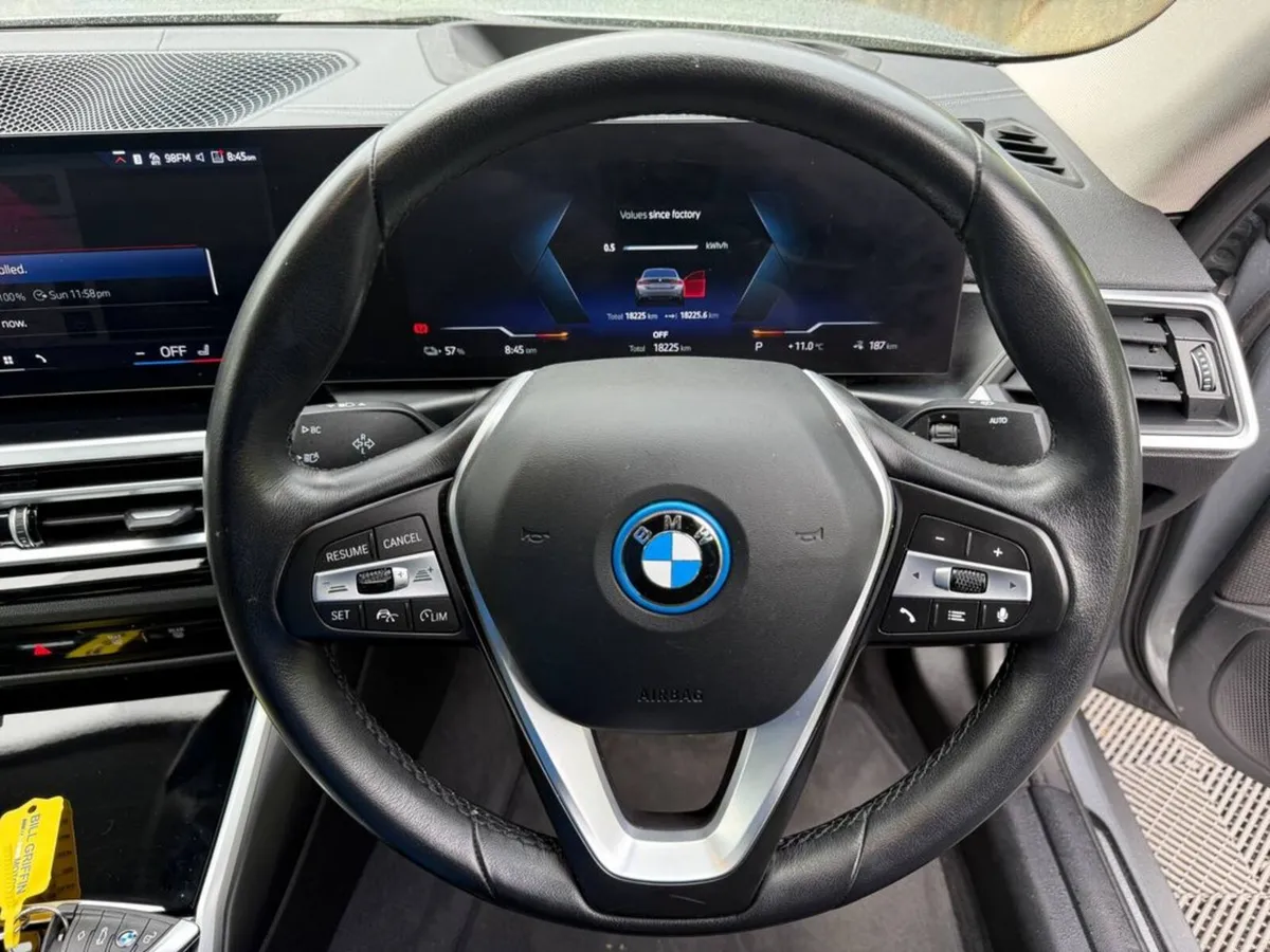 BMW i4 SPORT EDRIVE35 70KWH // VIRTUAL COCKPIT // - Image 4
