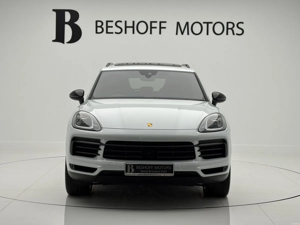 Porsche Cayenne E-HYBRID=HUGE SPEC//1 OWNER//222 R - Image 2