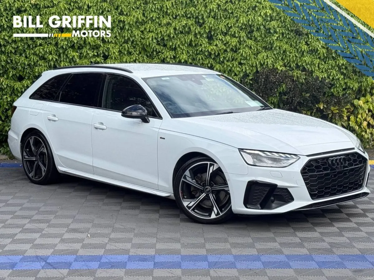 Audi A4 S-LINE BLACK EDITION AVANT 2.0 TDI // 360 - Image 1
