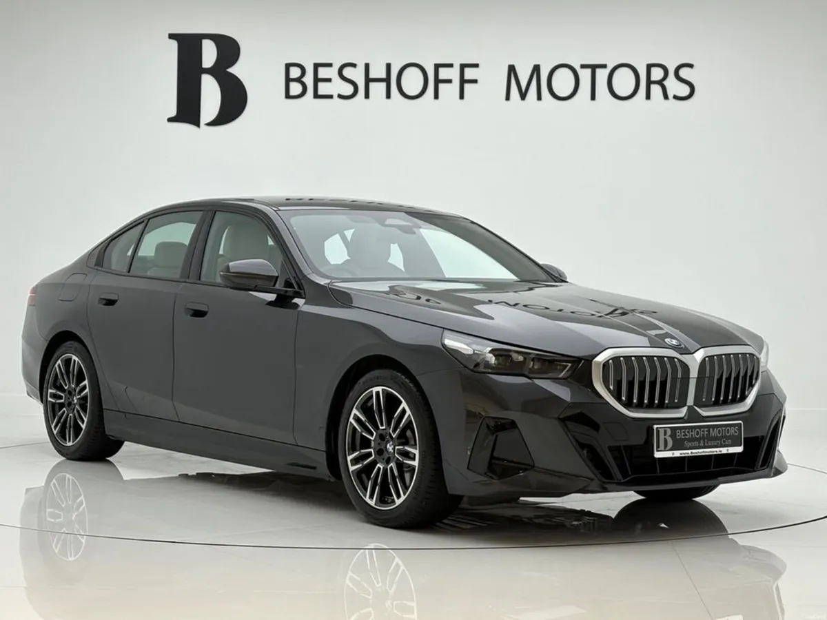 BMW 5-Series 530e M-SPORT=IVORY INTERIOR//ONLY 300 - Image 3