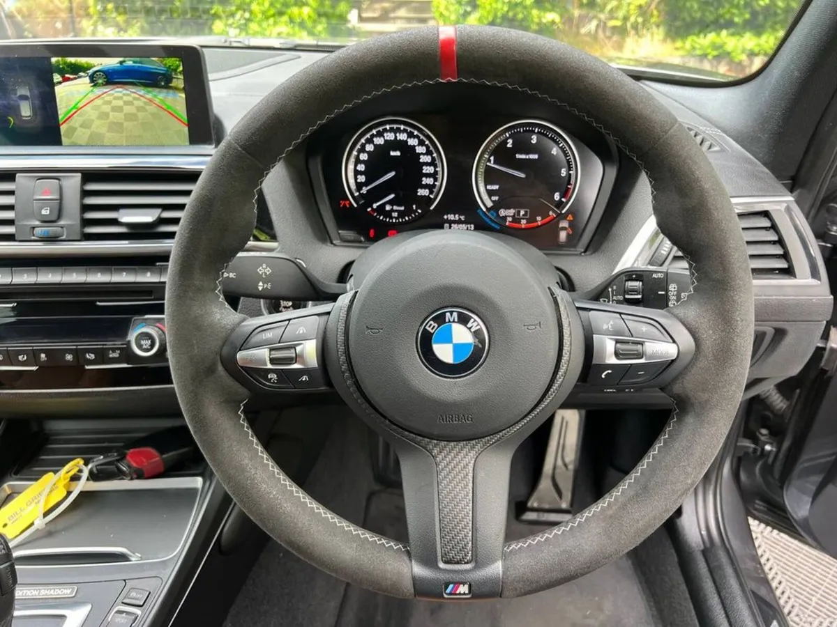 BMW 1-Series 118d M-SPORT SHADOW EDITION 2.0 D AUT - Image 4