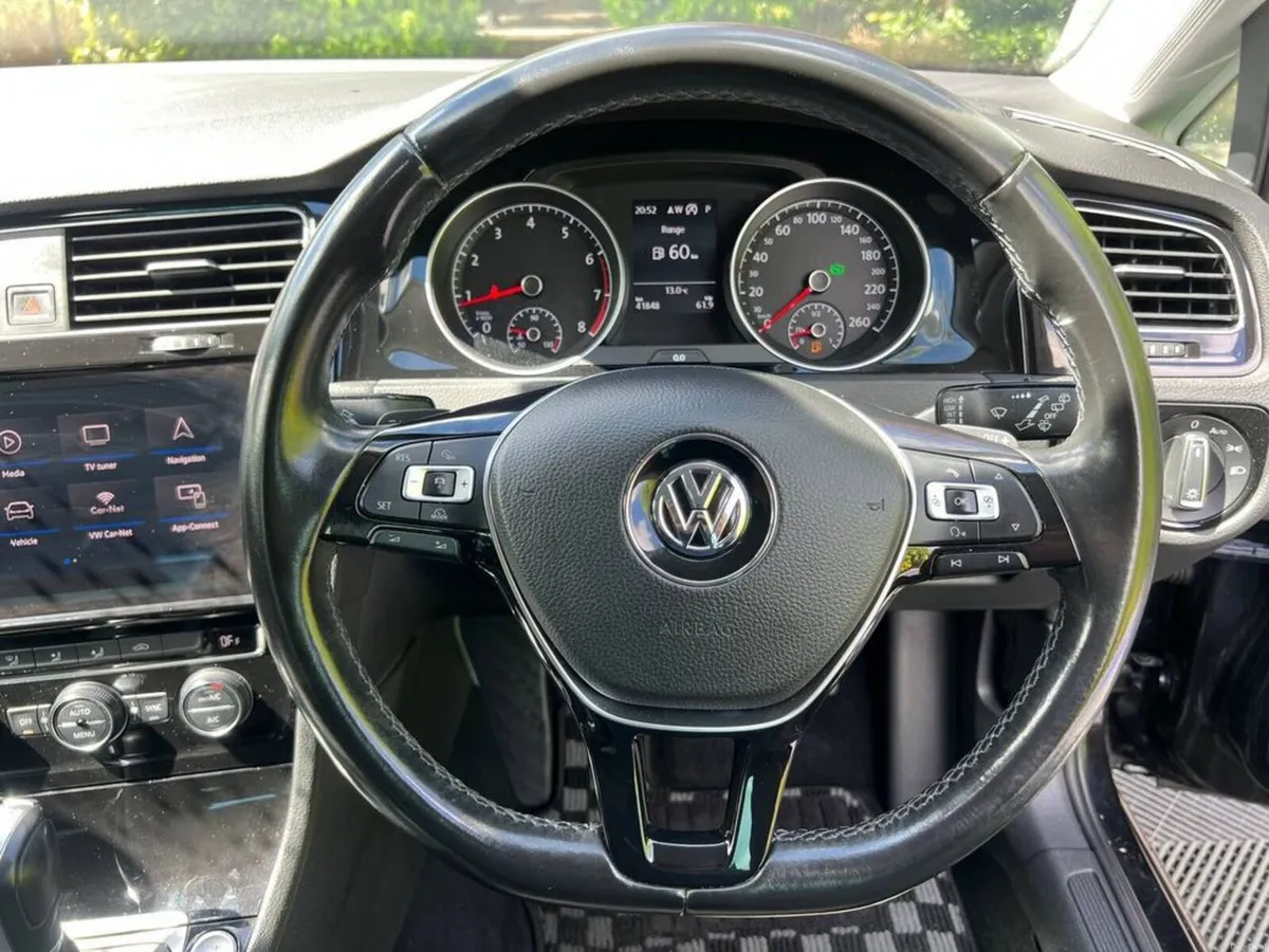 Volkswagen Golf HIGHLINE 1.4 TSI AUTO // APPLE CAR - Image 4
