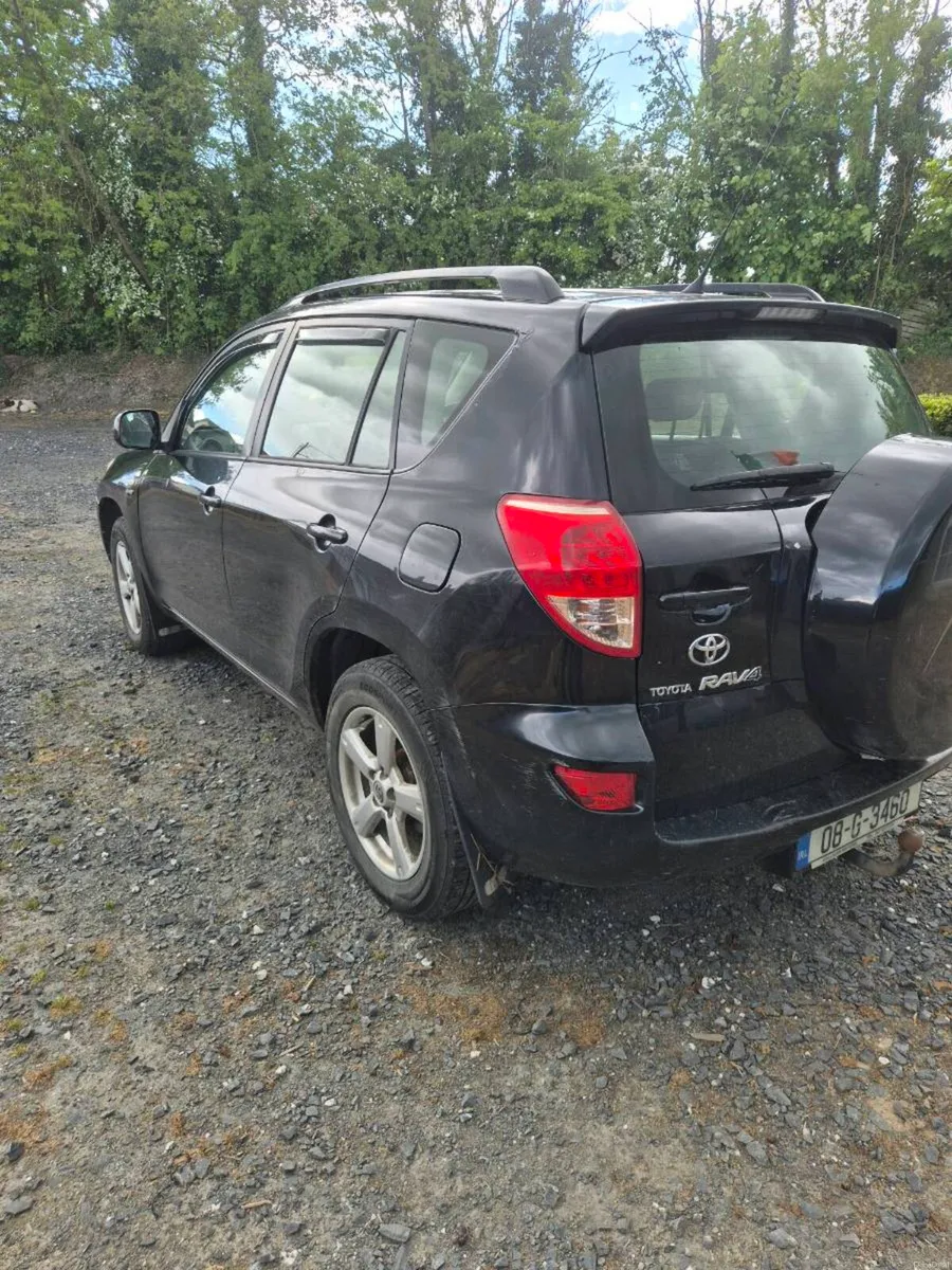 Toyota RAV4 - Image 4