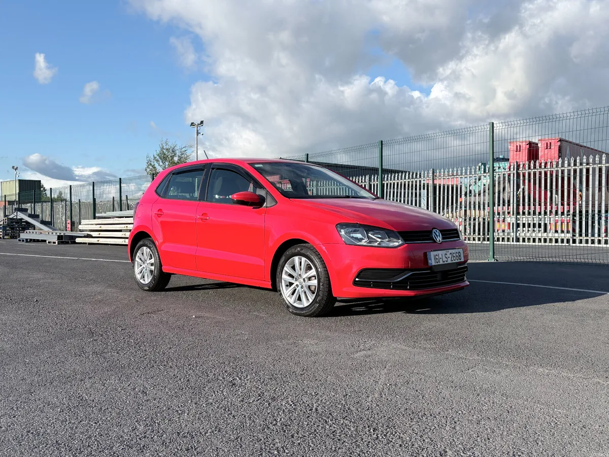2016 Volkswagen Polo Automatic Comfortline - Image 2