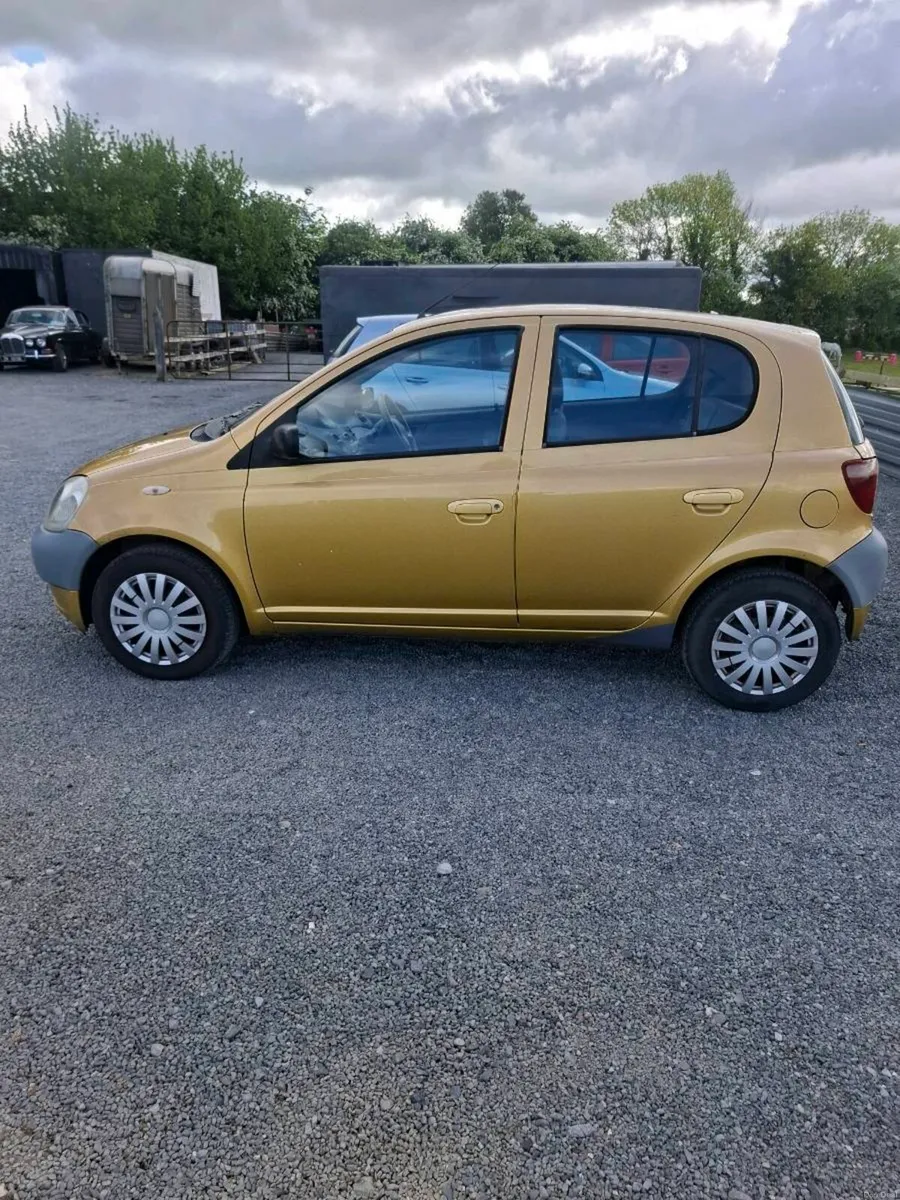 Toyota yaris - Image 4