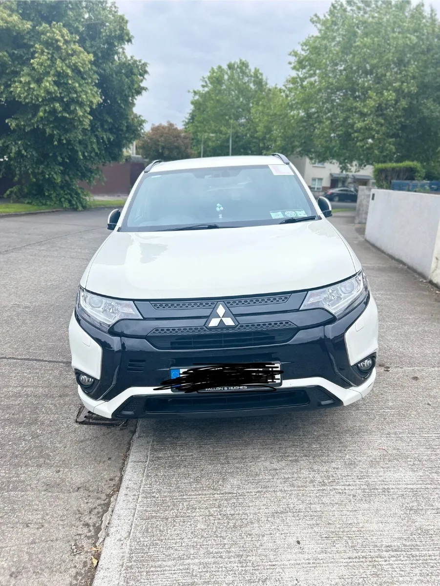 Mitsubishi Outlander 2020 - Image 1