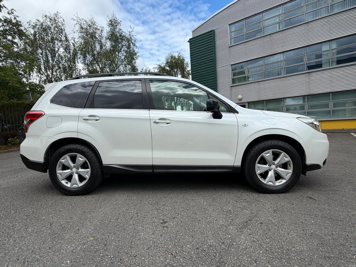 Subaru Forester 2.0 D All Wheel Drive - Image 3