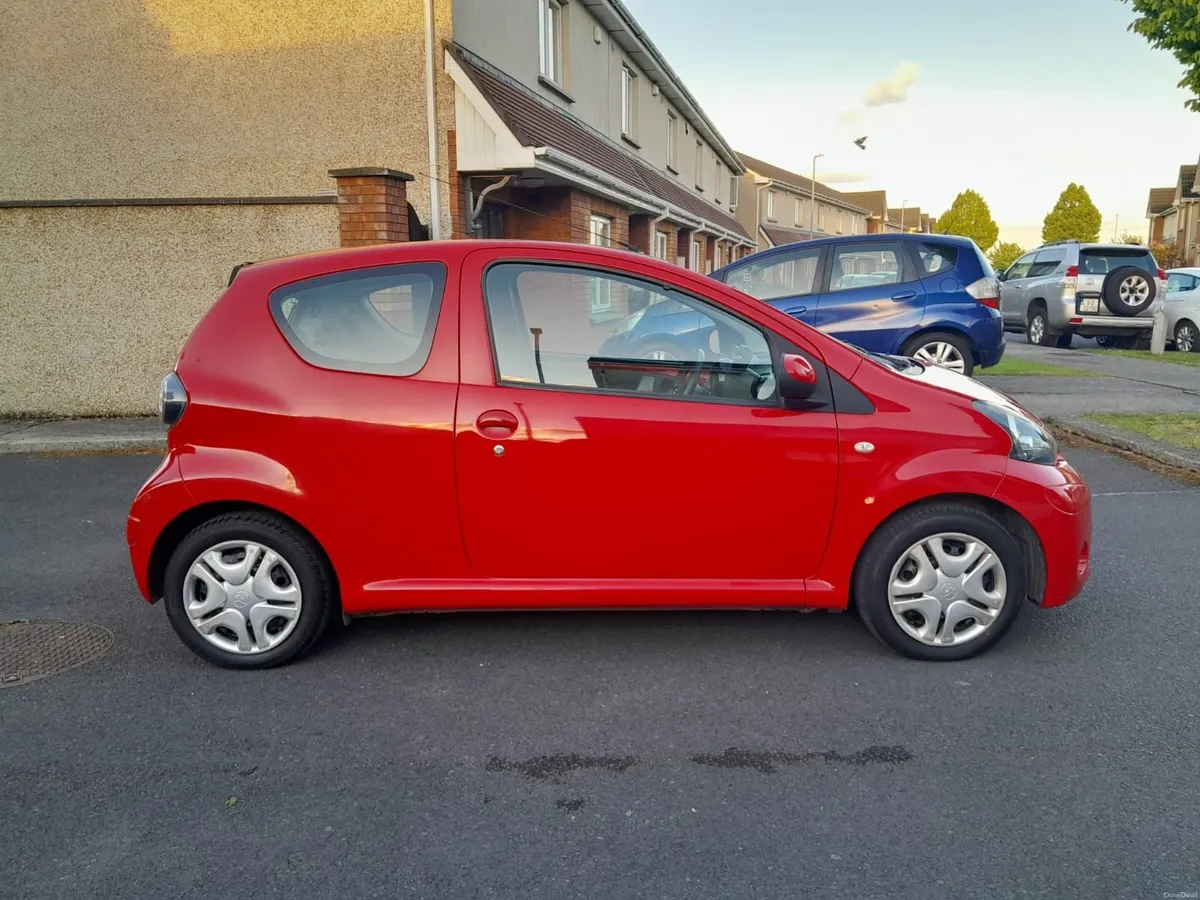 2014 Toyota Aygo tom tom new nct today 06/27 - Image 3
