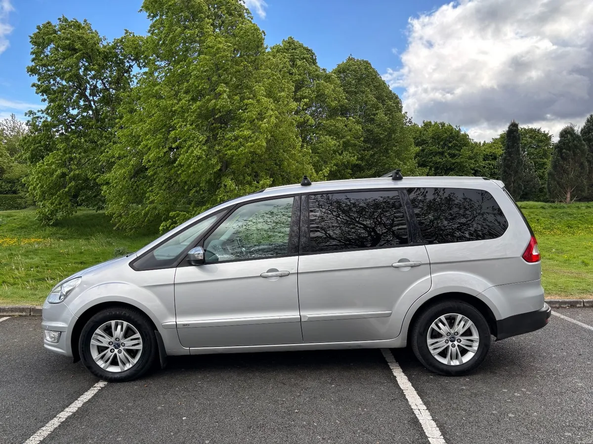 Ford Galaxy 2011 - Image 1