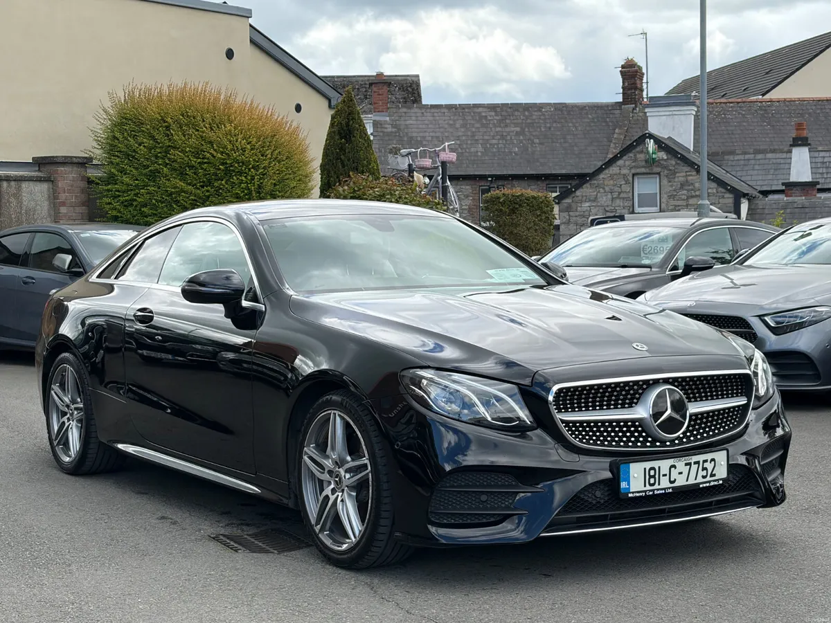 181 Mercedes-Benz E220 Coupe AMG Sport - Image 3