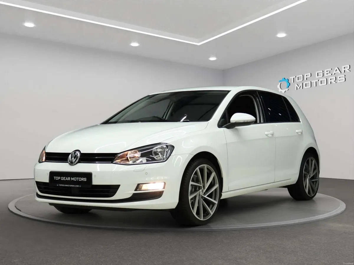 2017 Volkswagen Golf Match Edition 1.6 TDI - Image 3