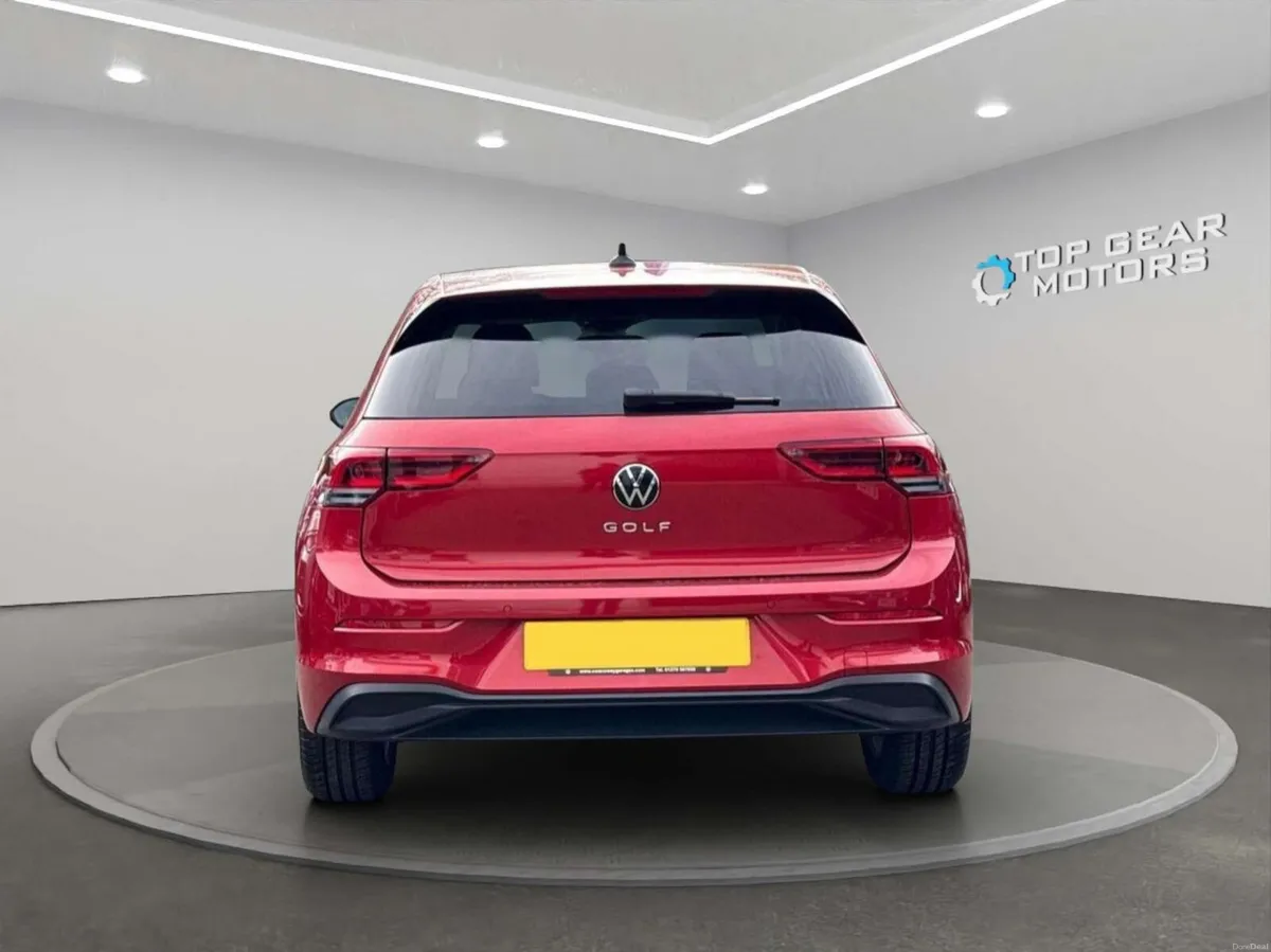 2022 Volkswagen Golf Life 2.0 TDI DSG Automatic - Image 4