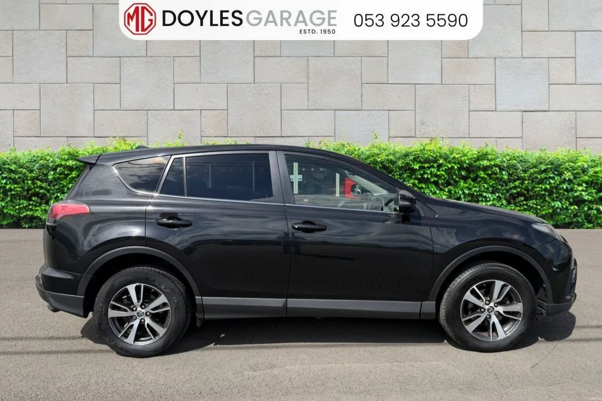 Toyota RAV4 LUNA 2WD 2.0 D-4D - Image 2