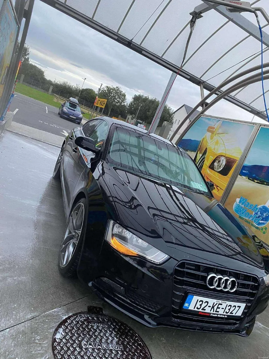 Audi A5 2013 - Image 1