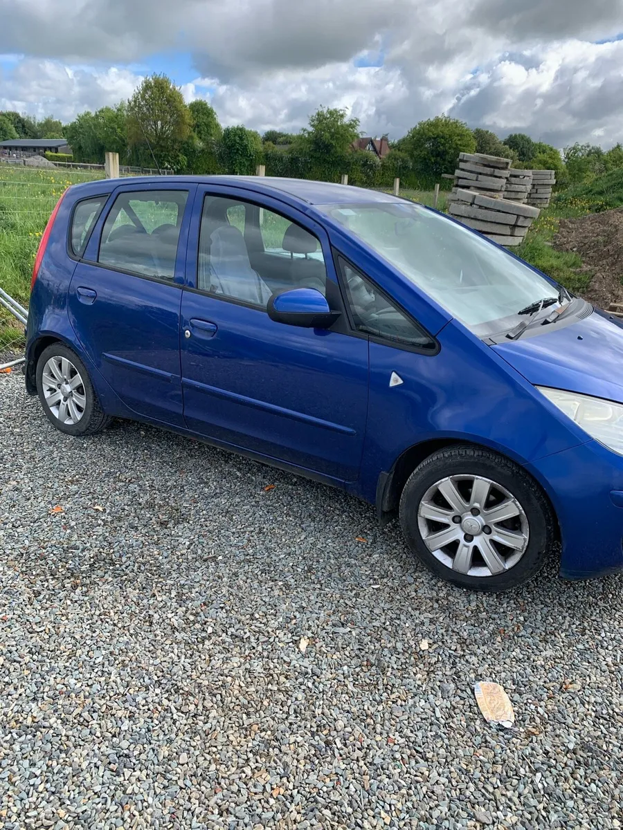 Car - Image 4