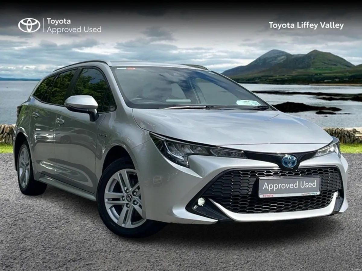 Toyota Corolla COROLLA HYBRID LUNA TOURING SPORT - Image 1
