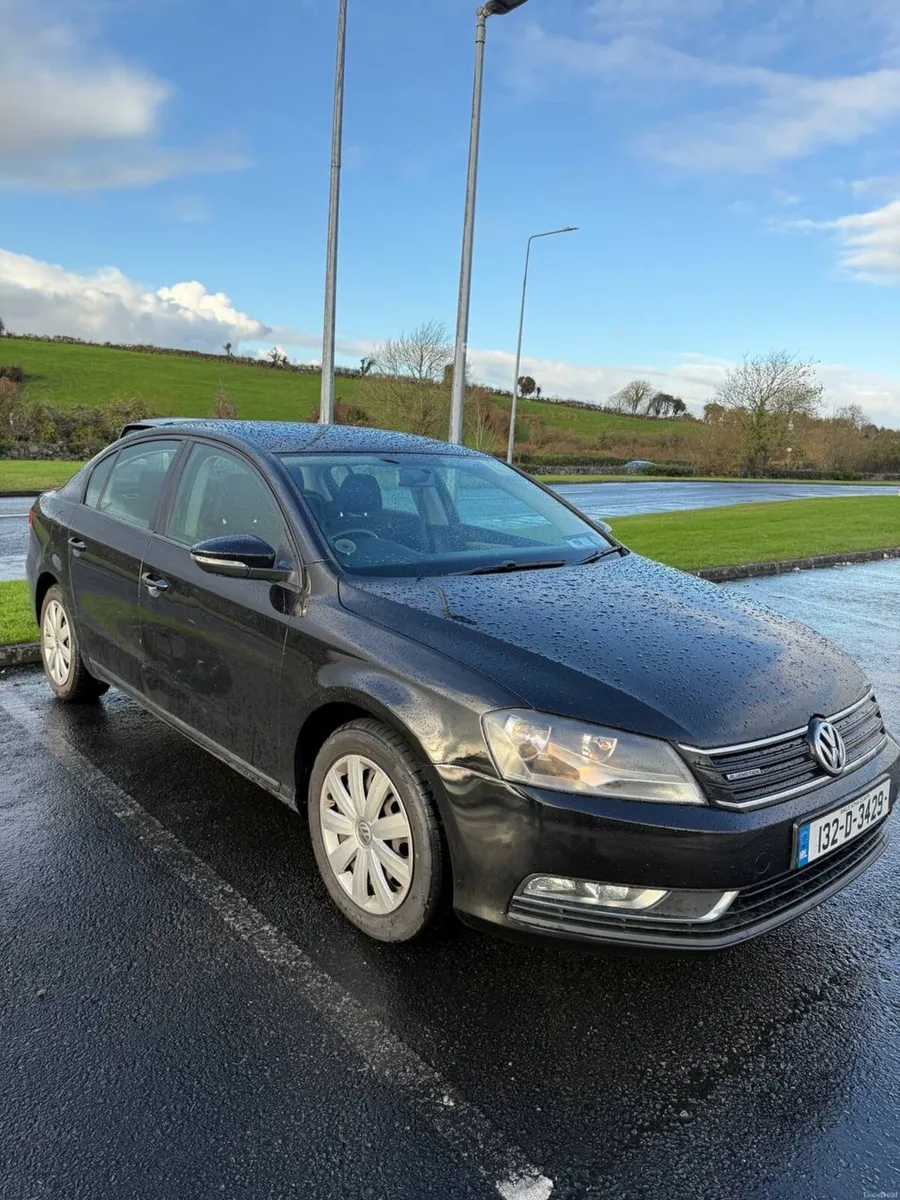 Volkswagen Passat 132 - Image 1