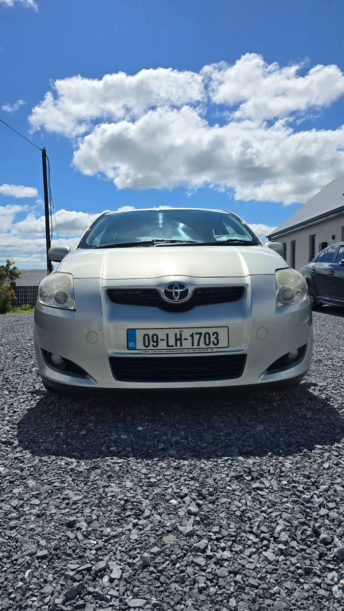Toyota Auris 2009 - Image 3