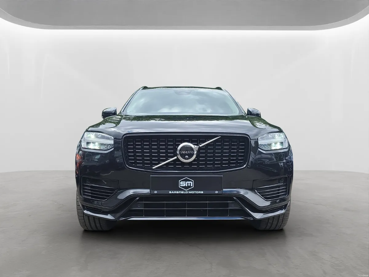 2022 VOLVO XC90 2.0 T8 RECHARGE DARK THEME. - Image 2
