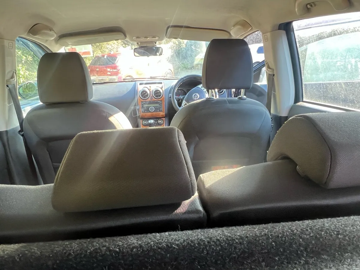 Fully serviced Nissan car - Image 6