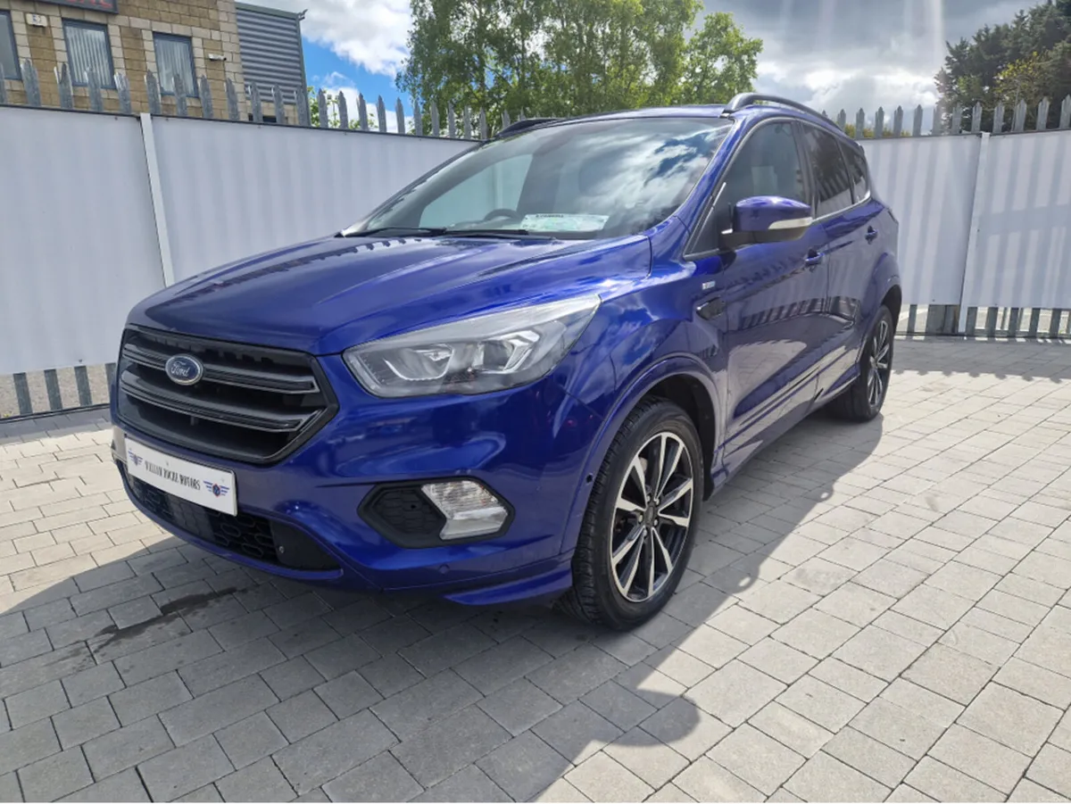 Ford Kuga 1.5 TDCI 120PS FW FWD 4DR ST-LINE - Image 4