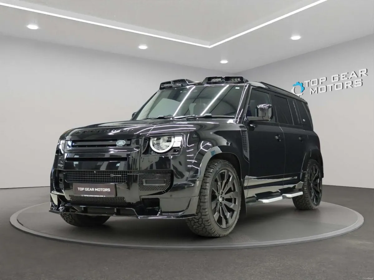 2022 Land Rover Defender X-Dynamic S D300 MHEV - Image 3
