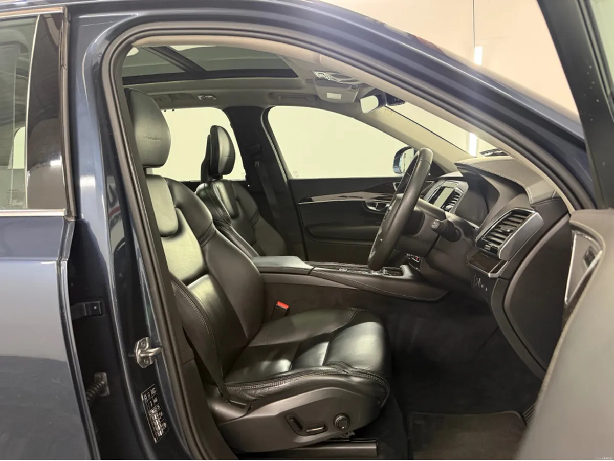 Volvo XC90 **T8 INSCRIPTION AWD **7 SEATS **PAN SU - Image 5