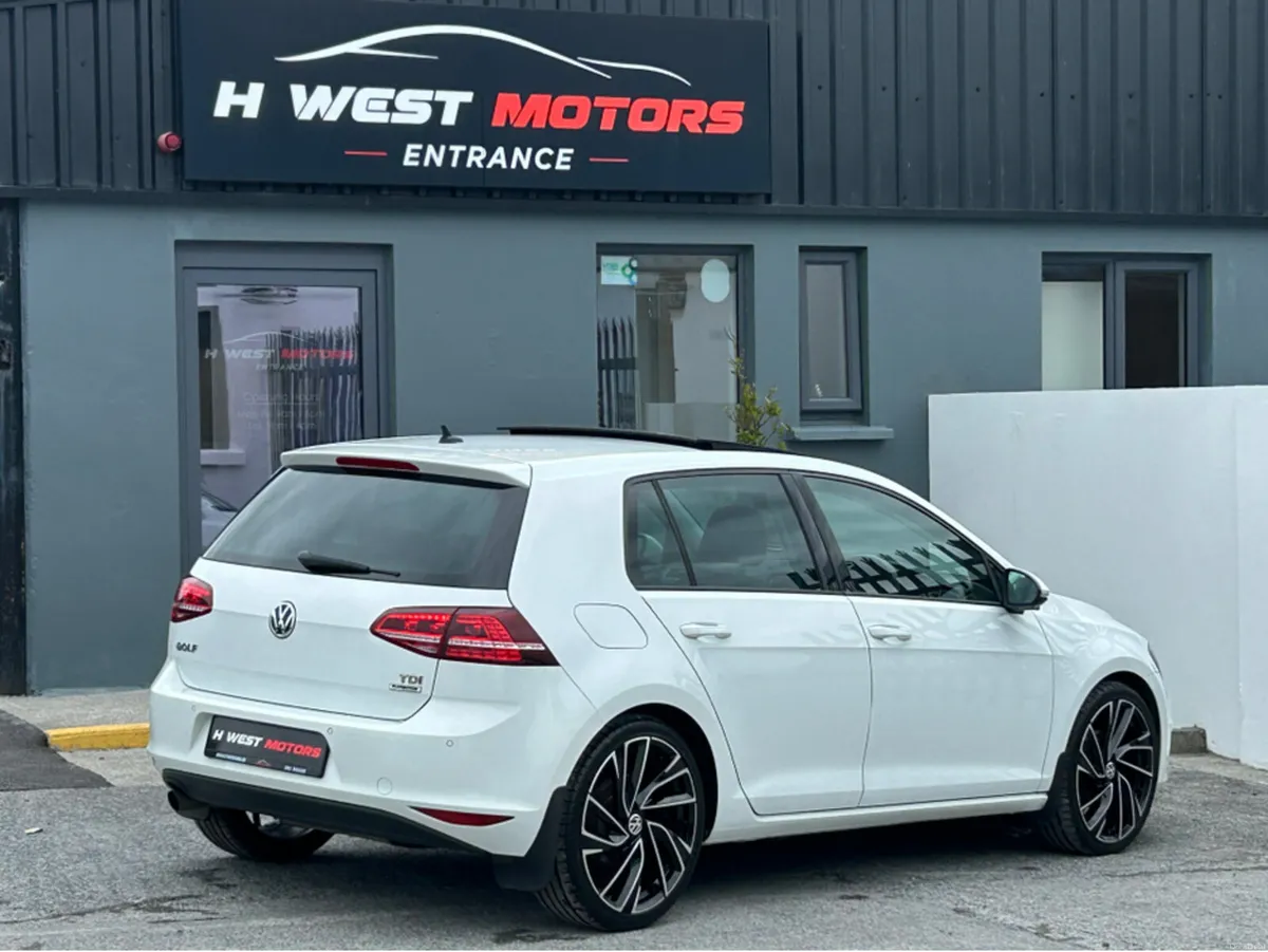 Volkswagen Golf HIGHLINE 1.6 TDI MANUAL 5SPEED 110 - Image 3