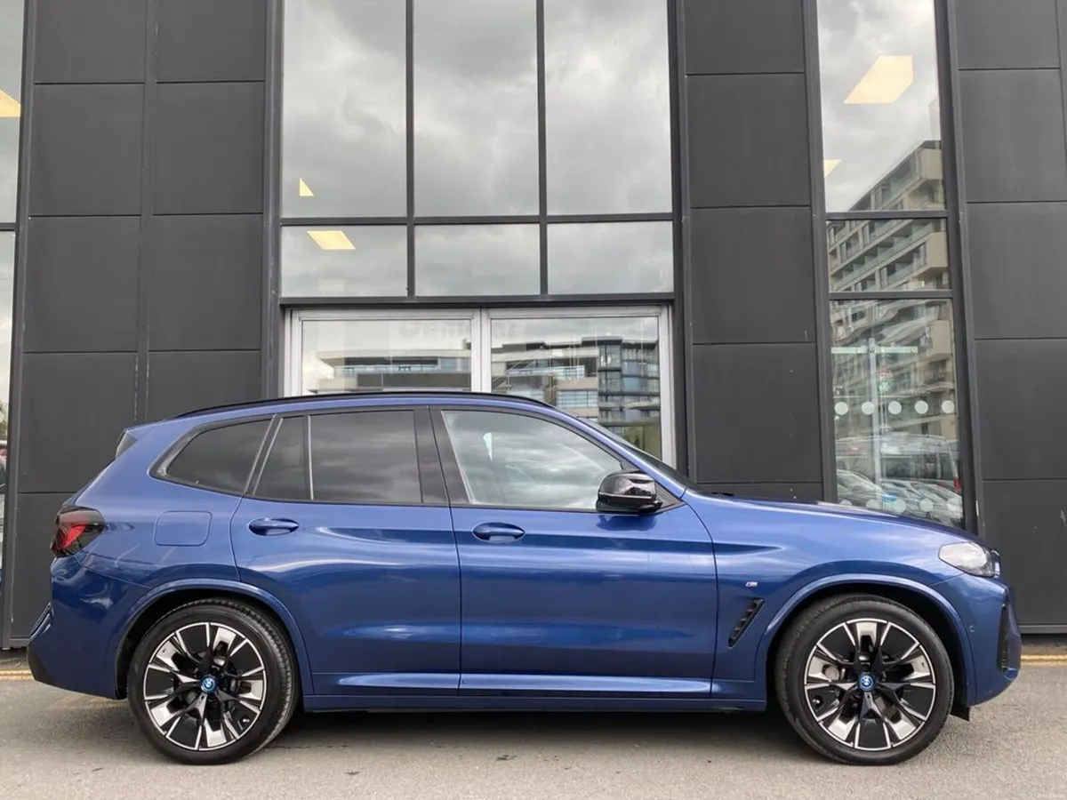 BMW iX3 M-Sport Pro Auto EV - Image 4