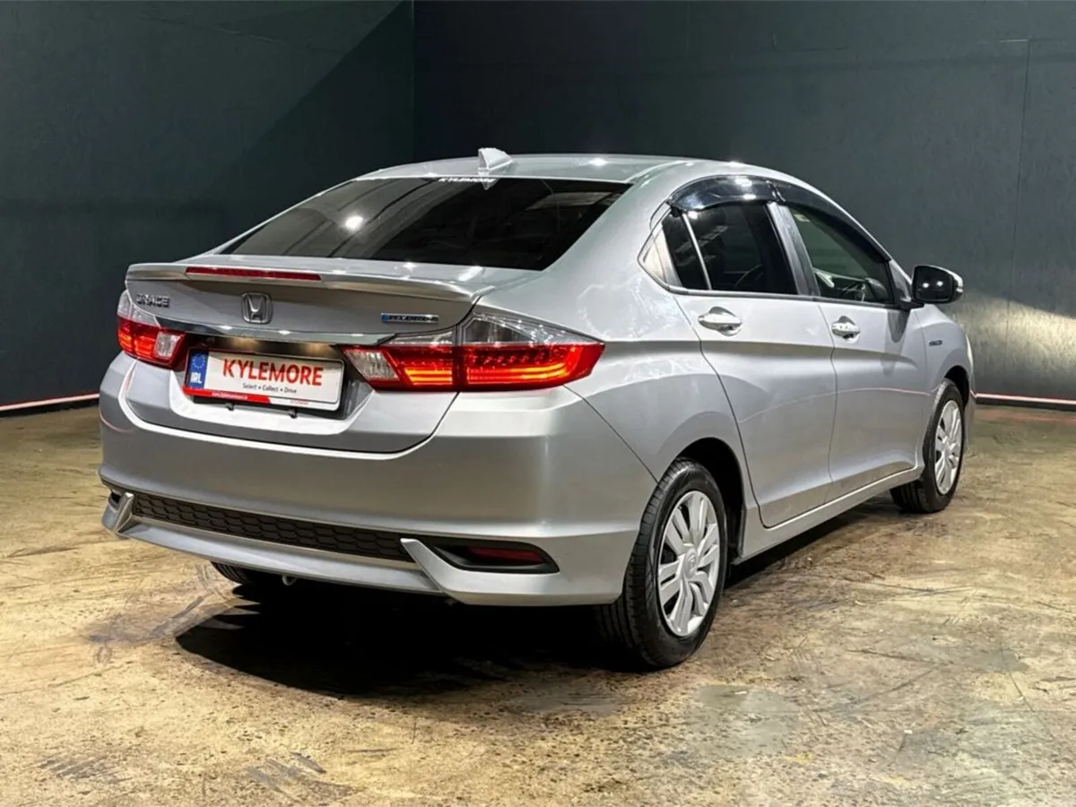 Honda Grace 1.5 HYBRID AUTOMATIC SALOON - LOW MILE - Image 4