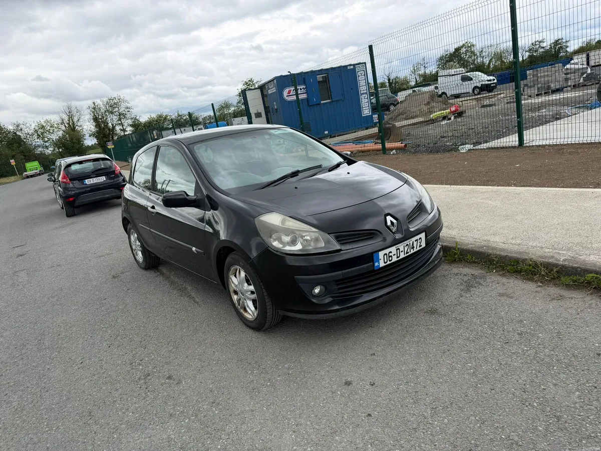 Renault clio with nct - Image 1