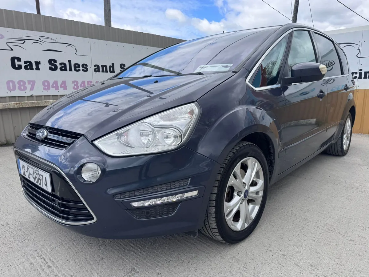 12 Ford S-Max  2.0TDCI 140PS Titanium Low miles - Image 2