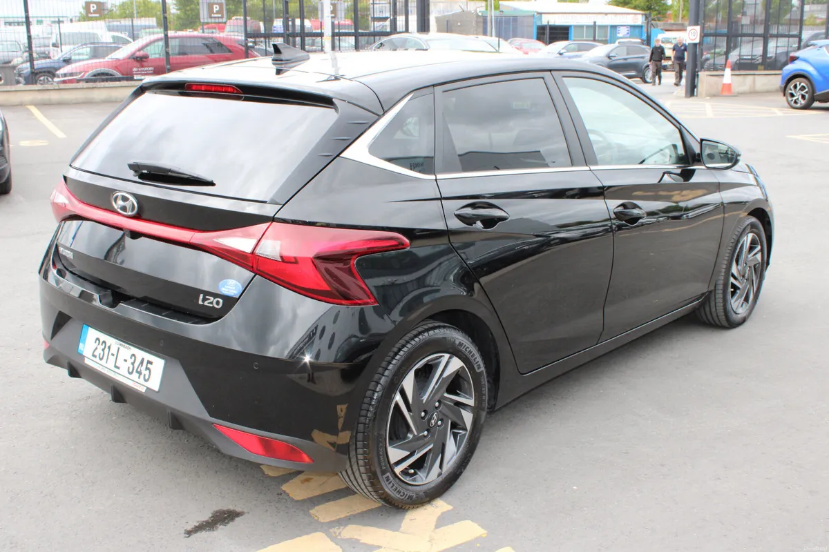 Hyundai i20 2023 - Image 5