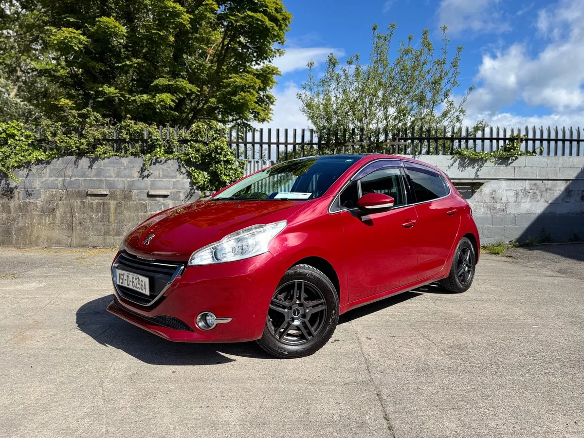 2015 PEUGEOT 208. LOW MILEAGE. AUTO 1.2L NEW NCT - Image 3